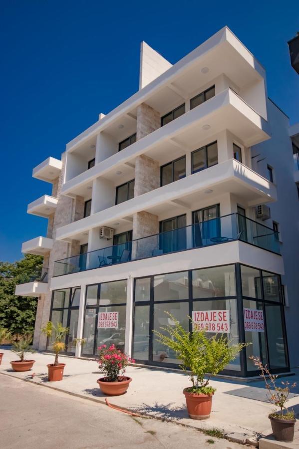 L'Odore Del Mare Sutomore Exterior photo